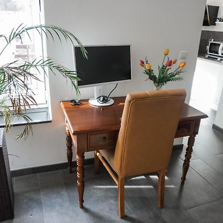 Neu Gebautes Apartment Mit Sonnenterasse In Der Naehe Vom Siebengebirge & Bonn Königswinter Eksteriør bilde